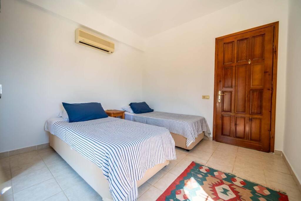 Azure Apartment With Sea View In Kalkan Eksteriør billede