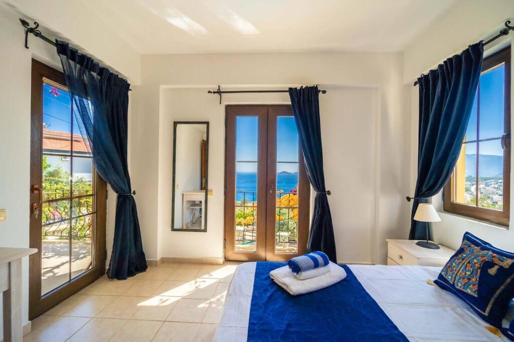 Azure Apartment With Sea View In Kalkan Eksteriør billede